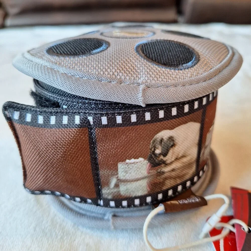 P.L.A.Y.'s Hollywoof Cinema‎ Momo's Movie Reel Fun Dog Toy New Squeaks Crinkle